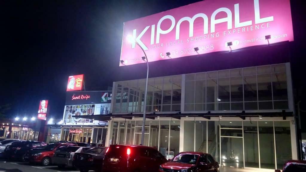 Tropicana Home Concept @ Wabest, Klia Сепанг Екстериор снимка