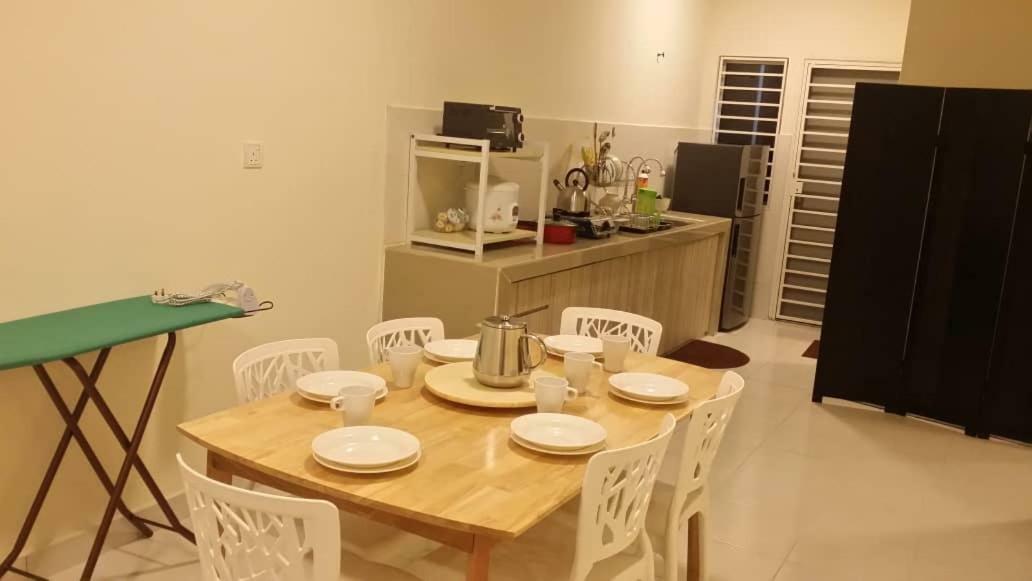 Tropicana Home Concept @ Wabest, Klia Сепанг Екстериор снимка